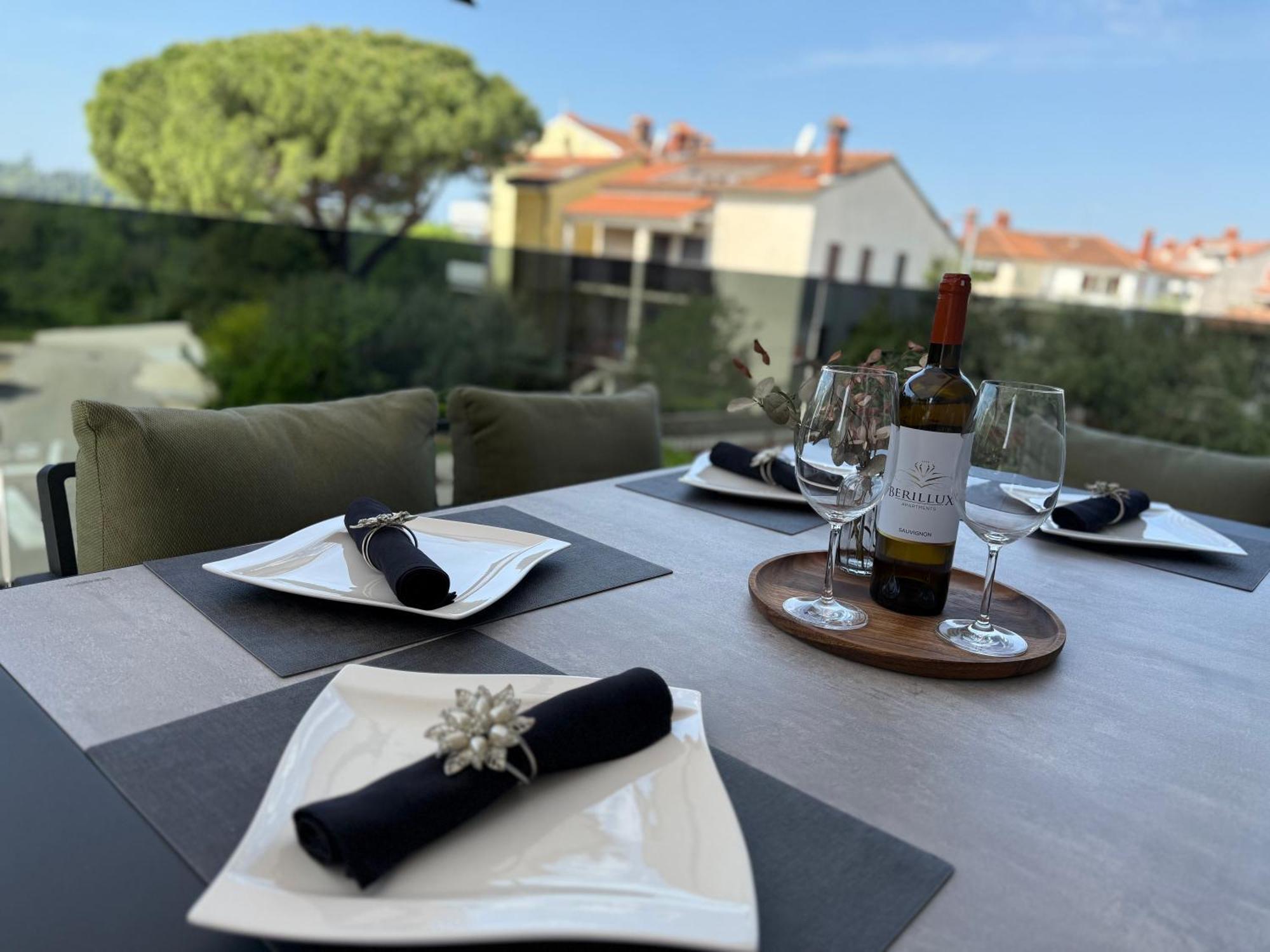 Apartmani Beril Lux Rovinj Exteriör bild
