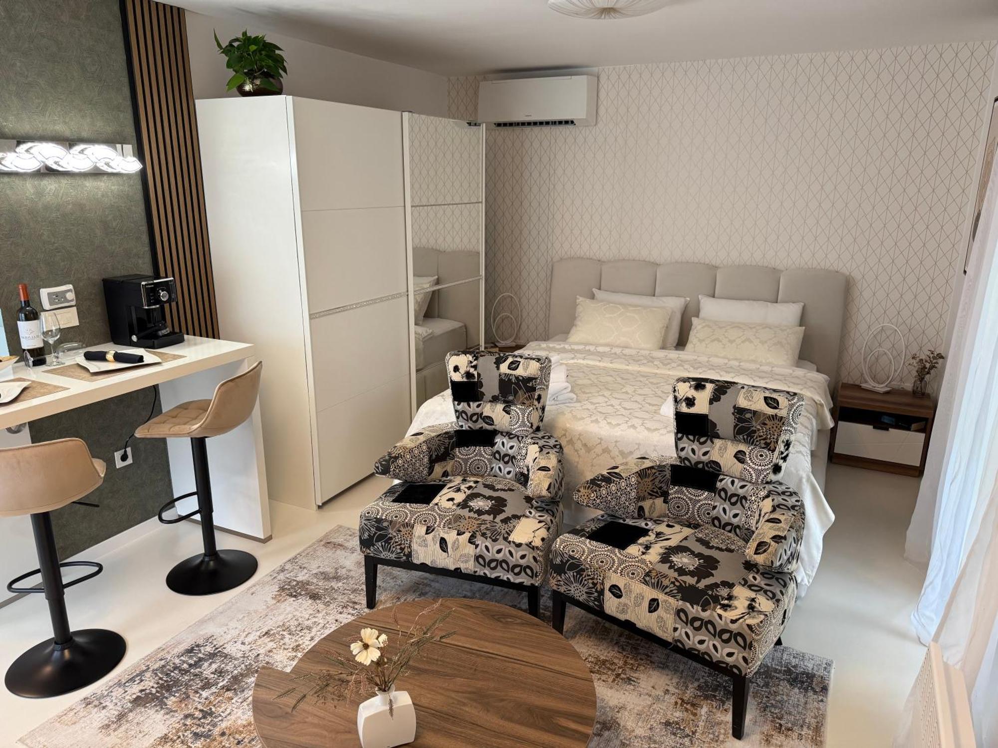 Apartmani Beril Lux Rovinj Exteriör bild