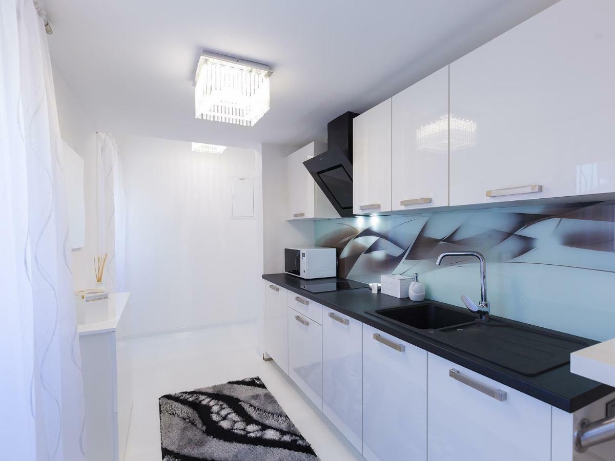 Apartmani Beril Lux Rovinj Exteriör bild