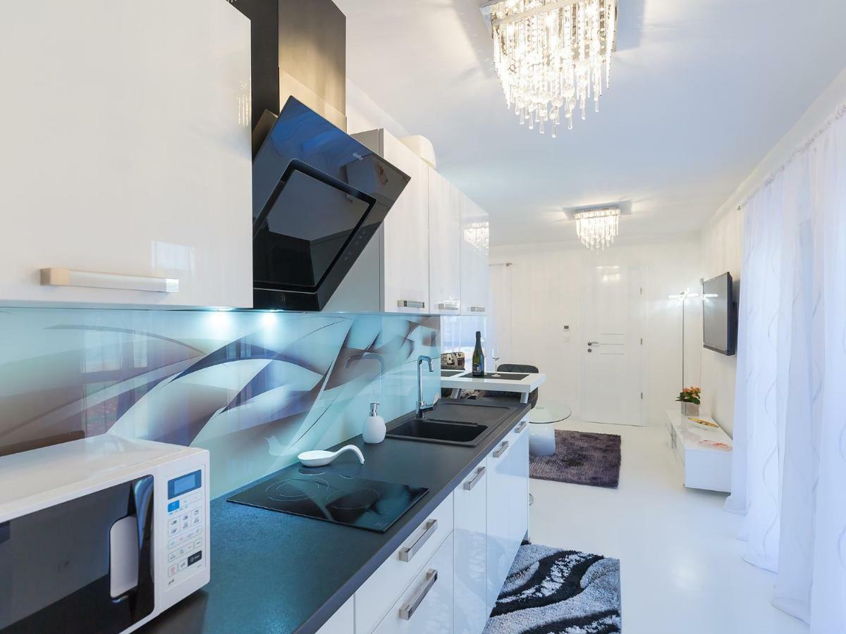 Apartmani Beril Lux Rovinj Exteriör bild