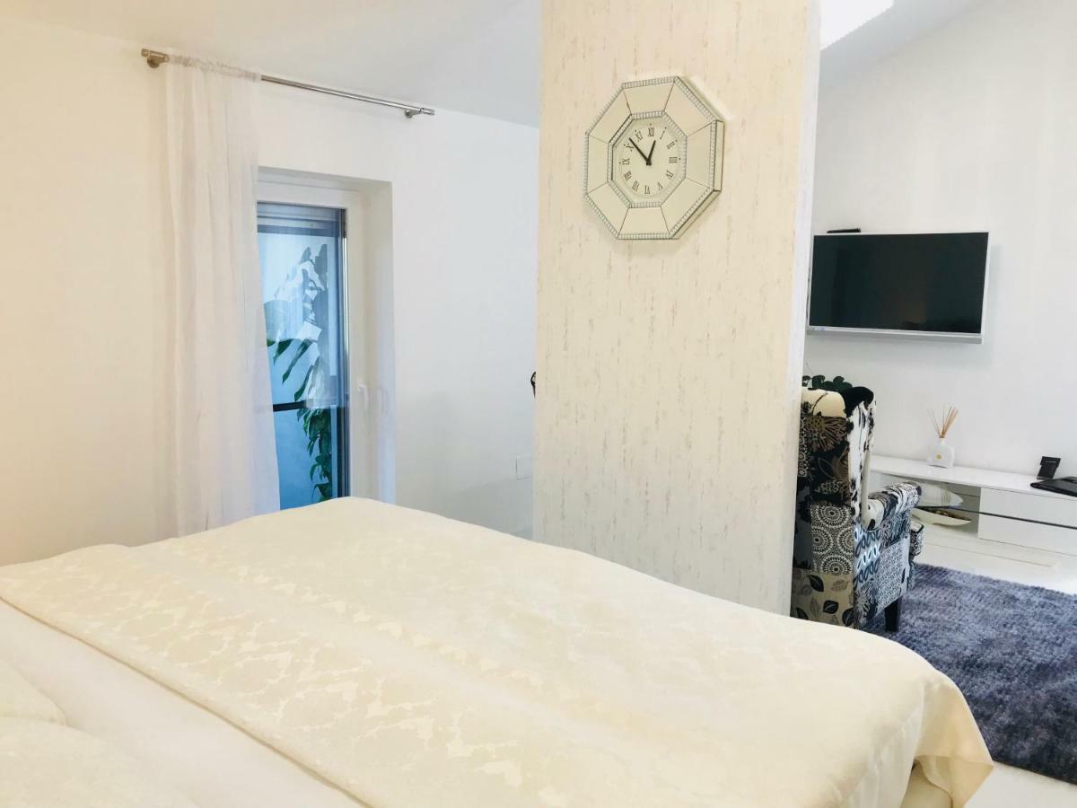 Apartmani Beril Lux Rovinj Exteriör bild